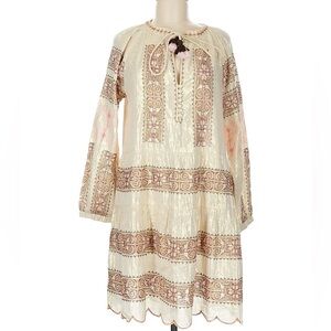 Rose and Rose Ravello Embroidered Metallic Dress M
New w/ Tags Haute Hippie $385